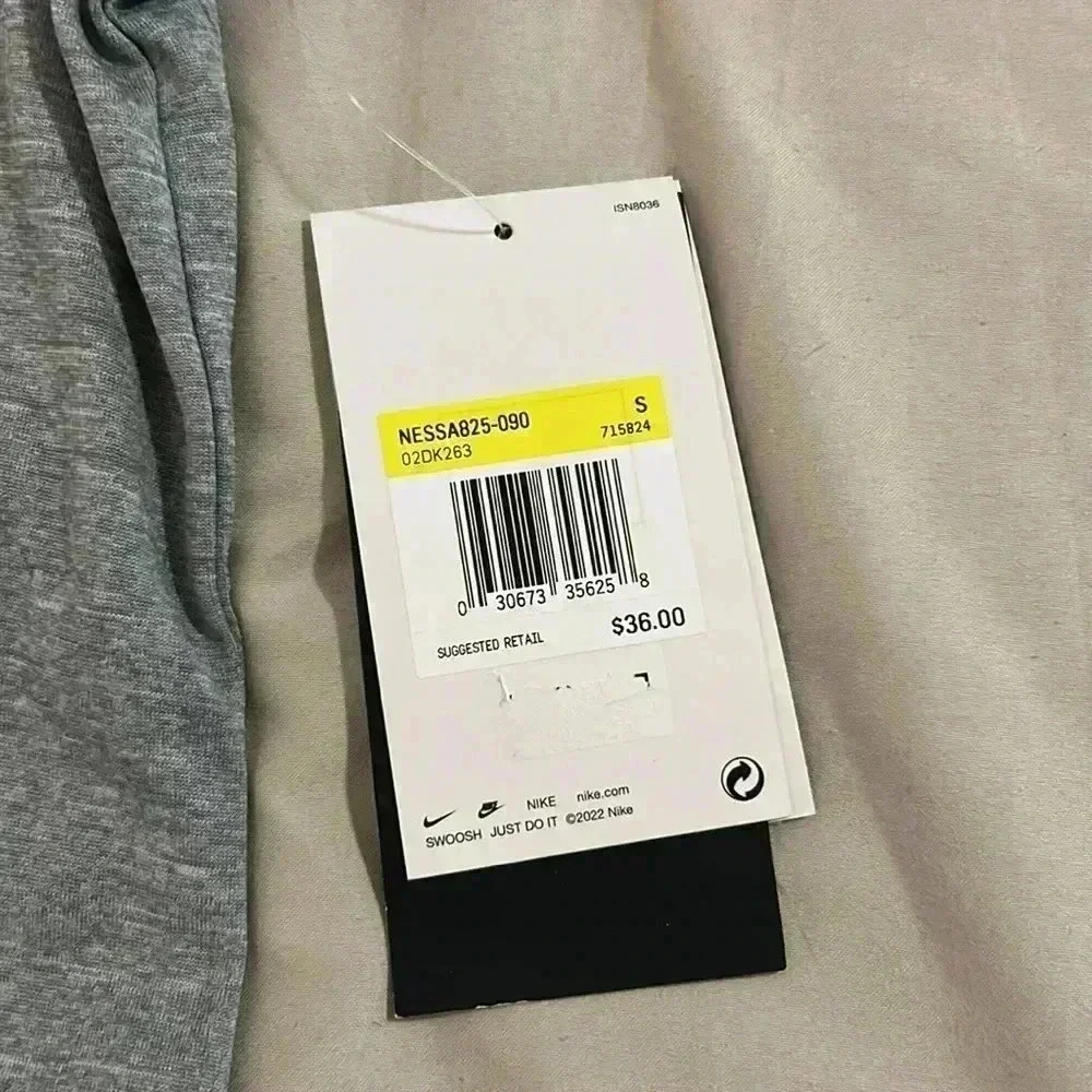 NWT‎ Boys Nike swim shirt size S UPF 40+